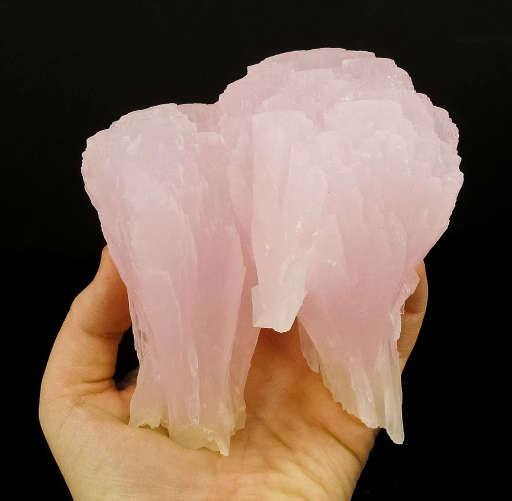 Calcite Var. Manganoan - image 5