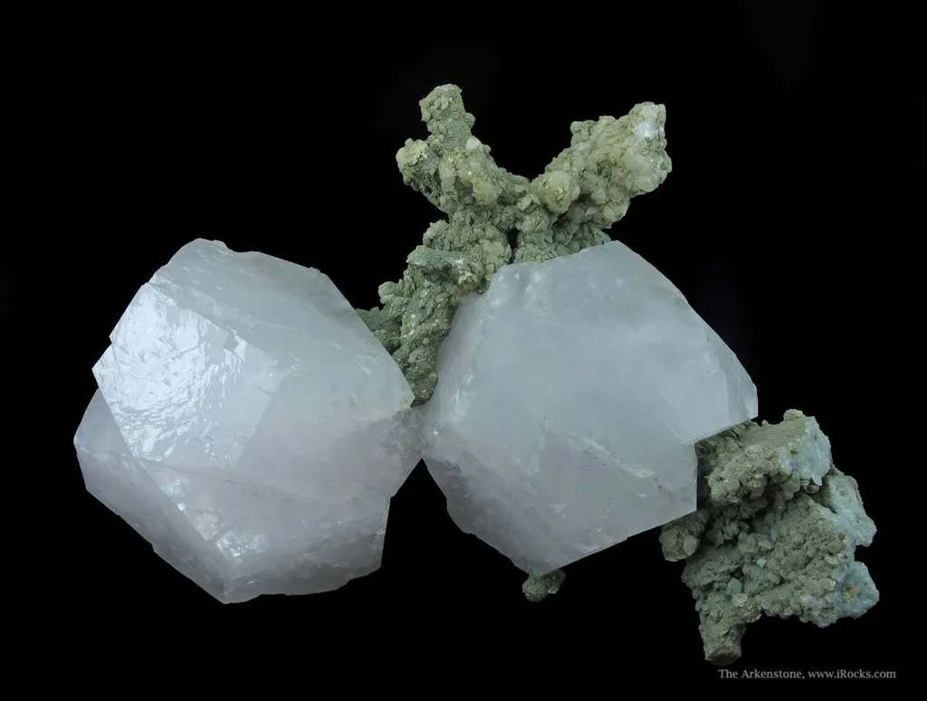 Calcite Var. Manganoan (Fluorescent) - image 4