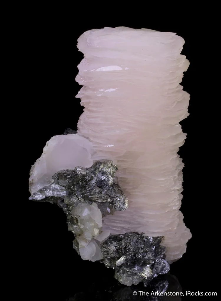 Calcite var Manganoan with Lollingite - image 5