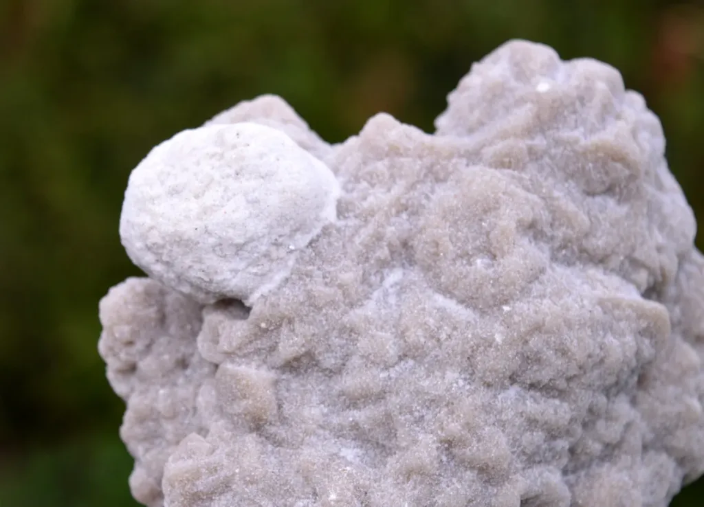 Calcite var sand-calcite & Gogotte - 709 grams - Fontainebleau, Seine-et-Marne, France - image 2
