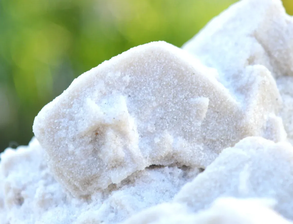 Calcite var sand-calcite & Gogotte - 712 grams - Fontainebleau, Seine-et-Marne, France - image 6