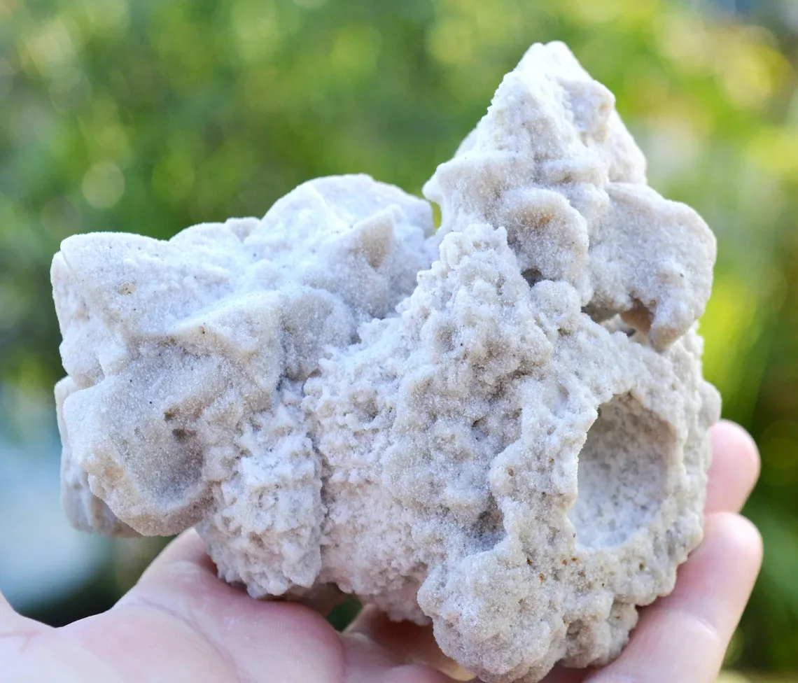 Calcite var sand-calcite & Gogotte - 712 grams - Fontainebleau, Seine-et-Marne, France - image 4