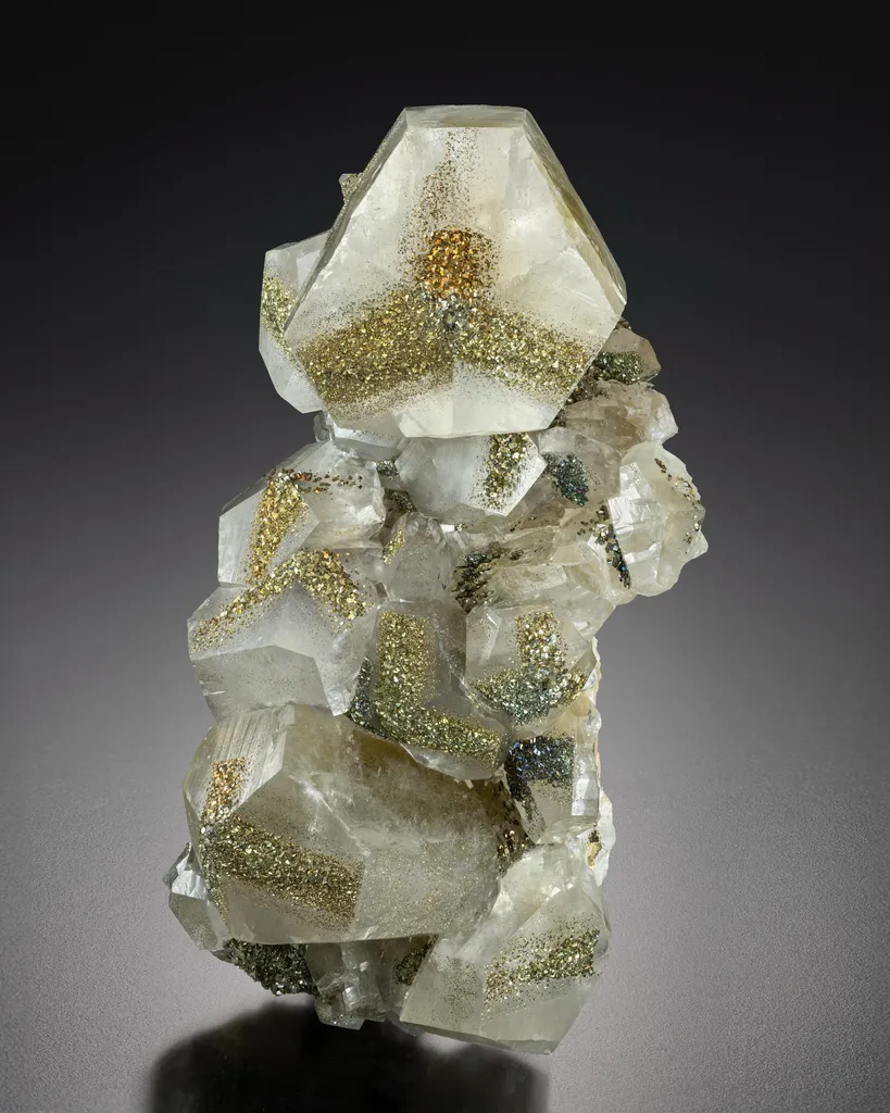 Calcite w/ Chalcopyrite image