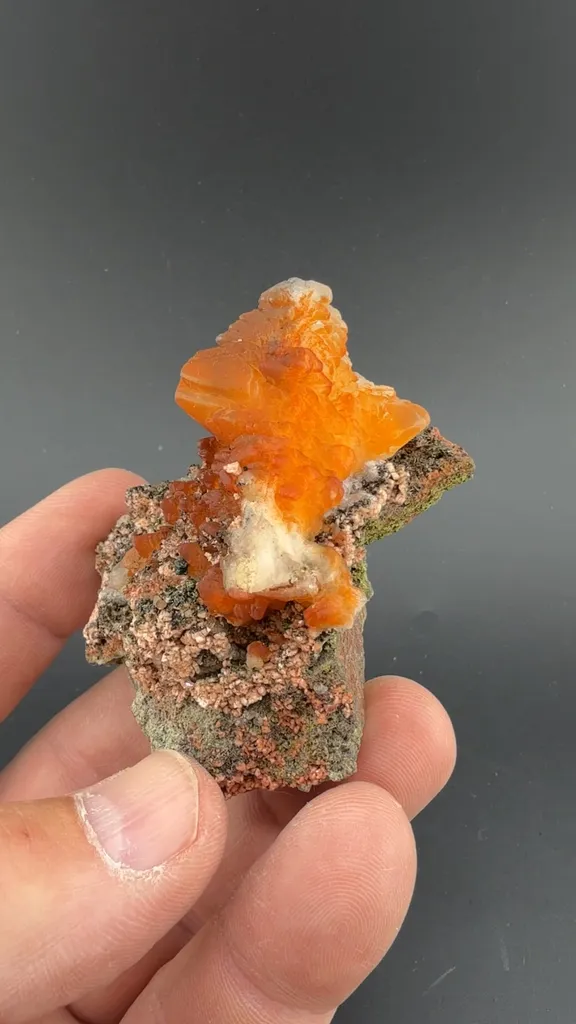 Calcite with Adularia, Epidote image