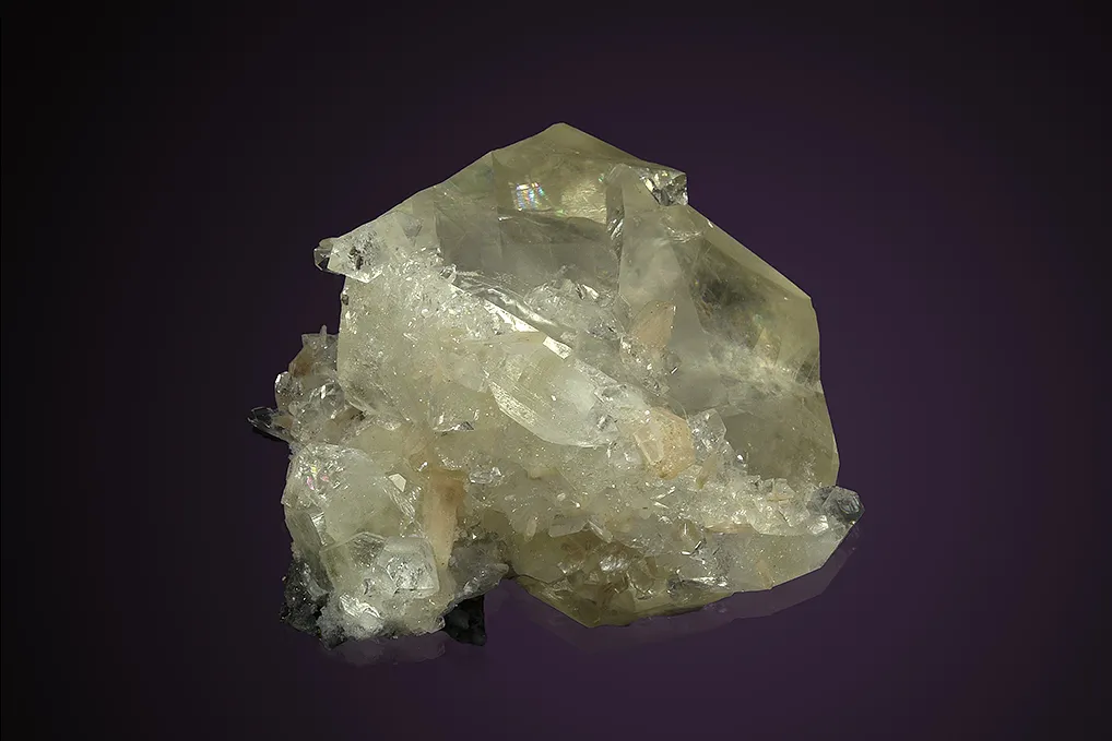 Calcite with Apophyllite and Stilbite - image 3
