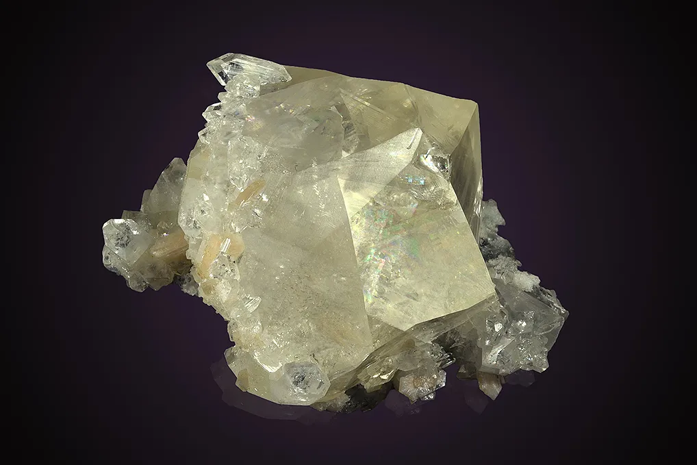 Calcite with Apophyllite and Stilbite - image 4