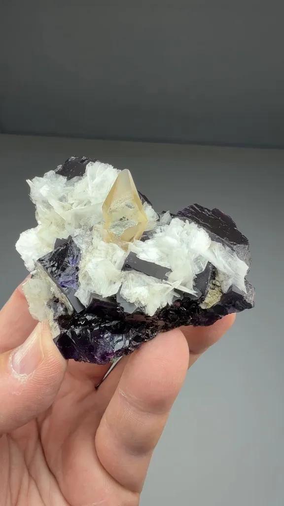 Calcite with Barite, Fluorite - image 2