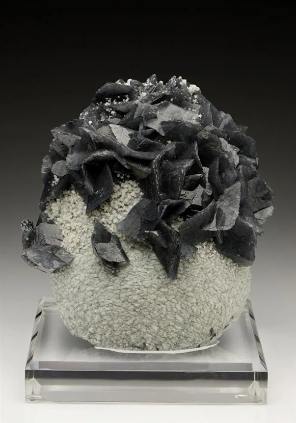 Calcite with Boulangerite inclusions image