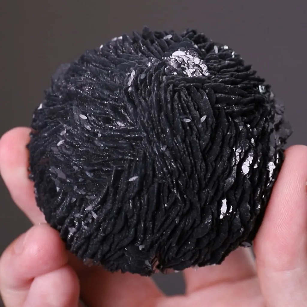 Calcite with Boulangerite inclusions - image 2