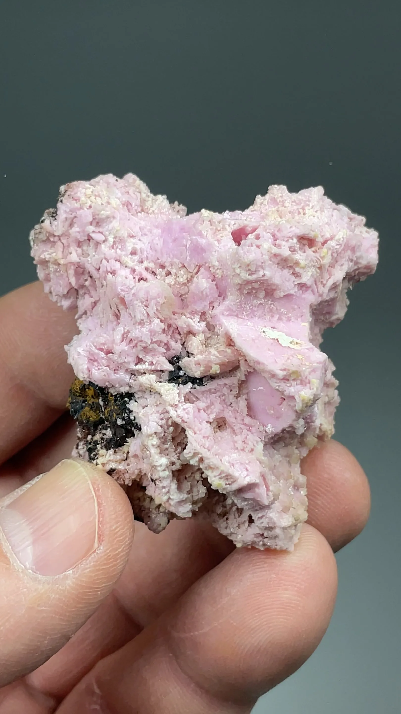 Calcite with Cerussite, Mottramite, Goethite - image 2