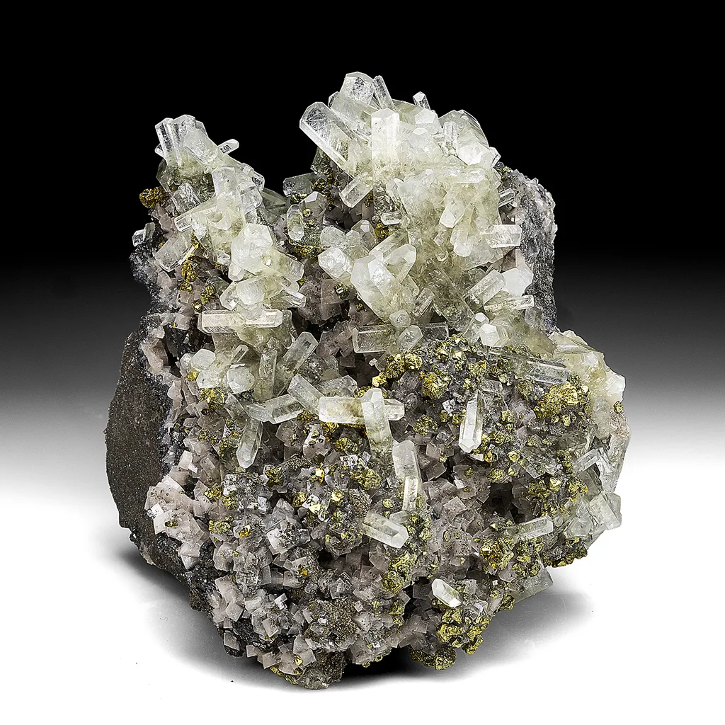 Calcite with Chalcopyrite image