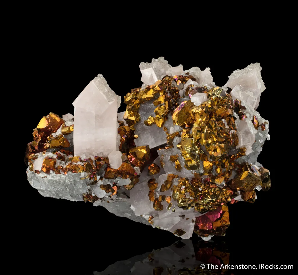 Calcite with Chalcopyrite image