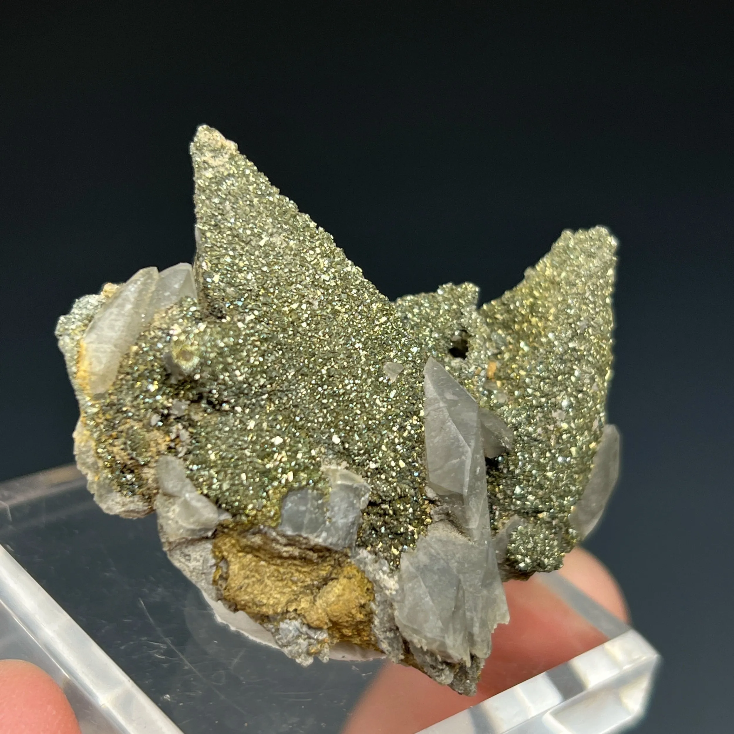 Calcite with Chalcopyrite - image 3