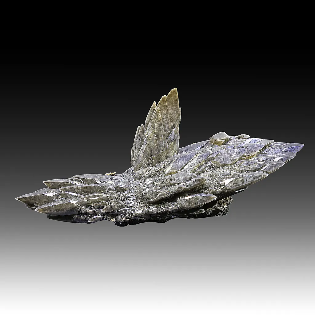 Calcite with Chalcopyrite image