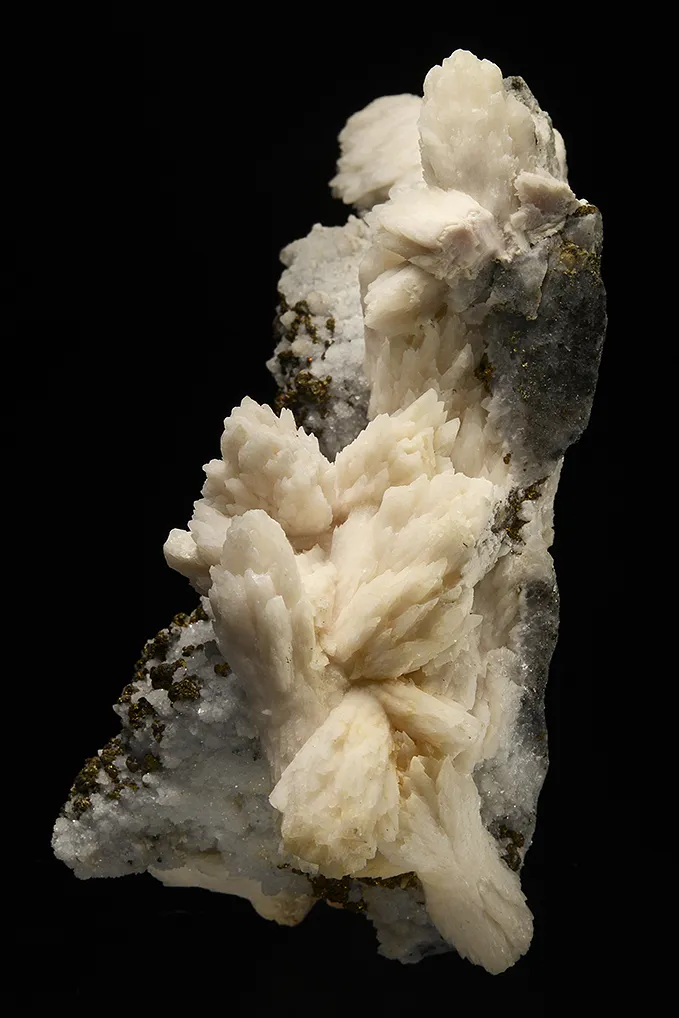 Calcite with Chalcopyrite on Quartz - image 5