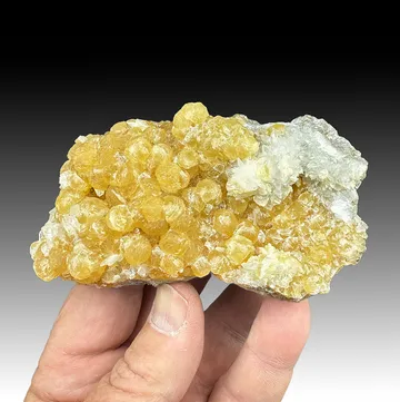 Calcite with Colemanite