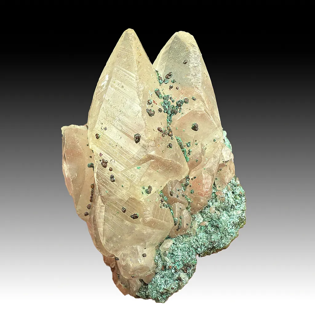 Calcite with Copper image