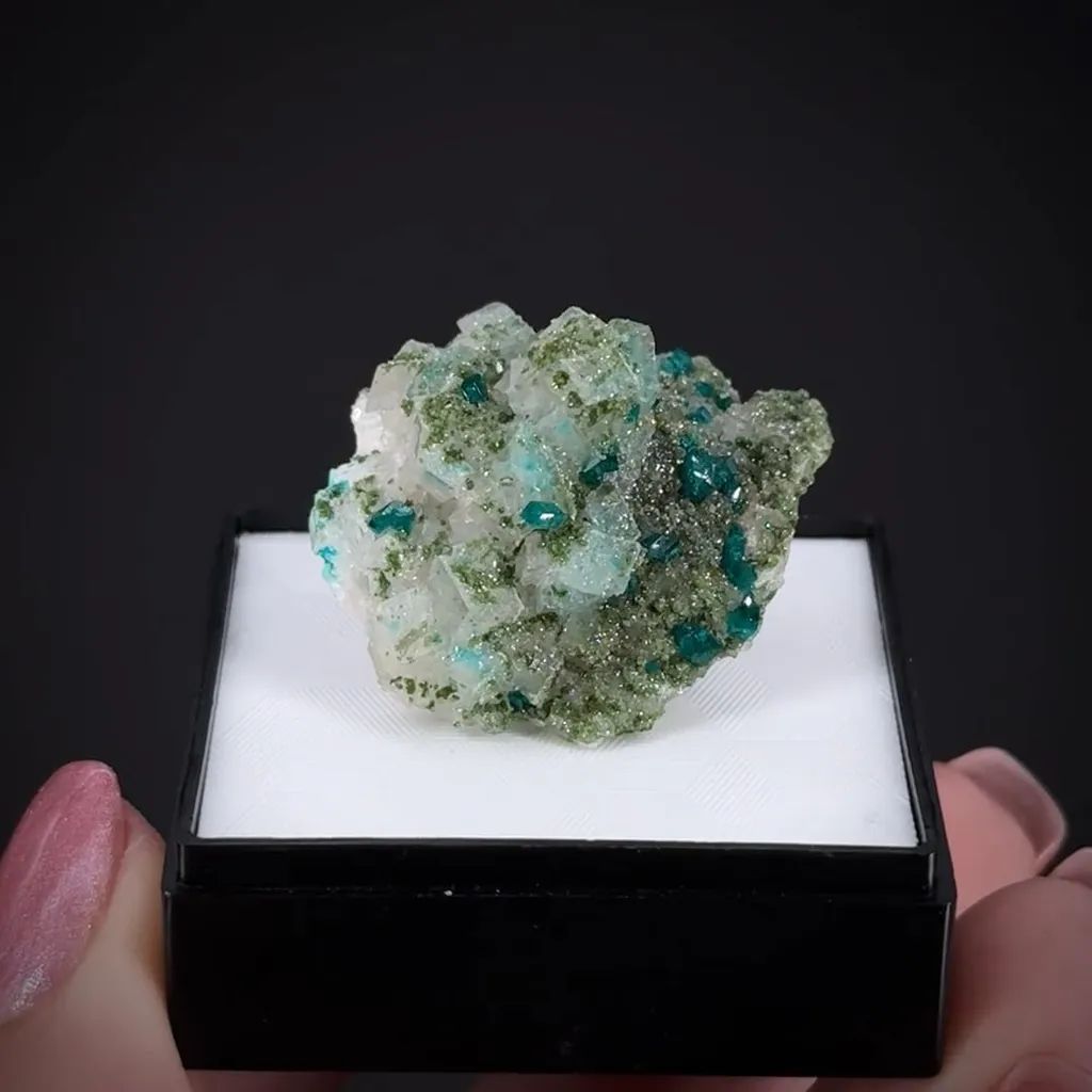 Calcite with Dioptase and Duftite - image 2