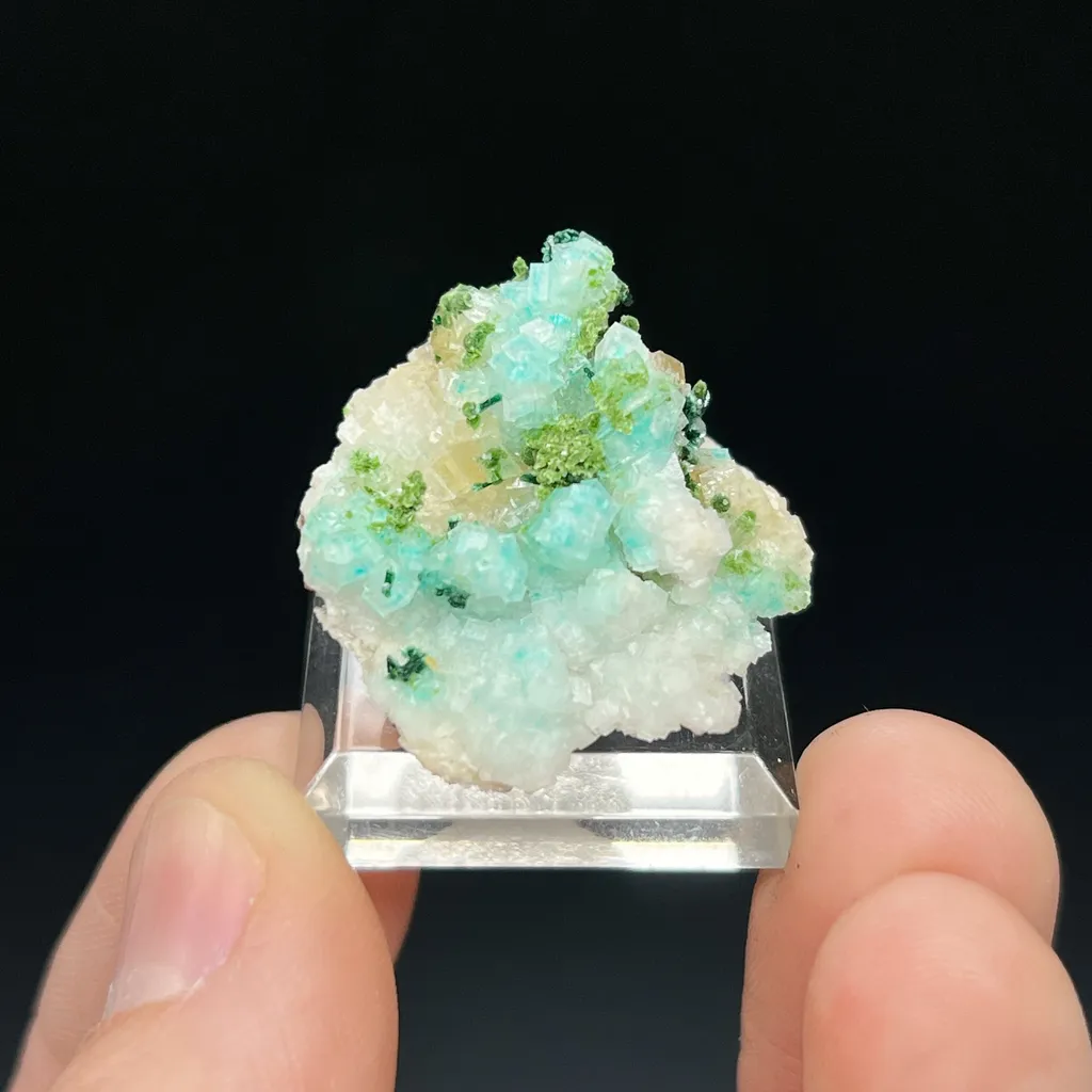 Calcite with Dioptase Inclusions - image 5