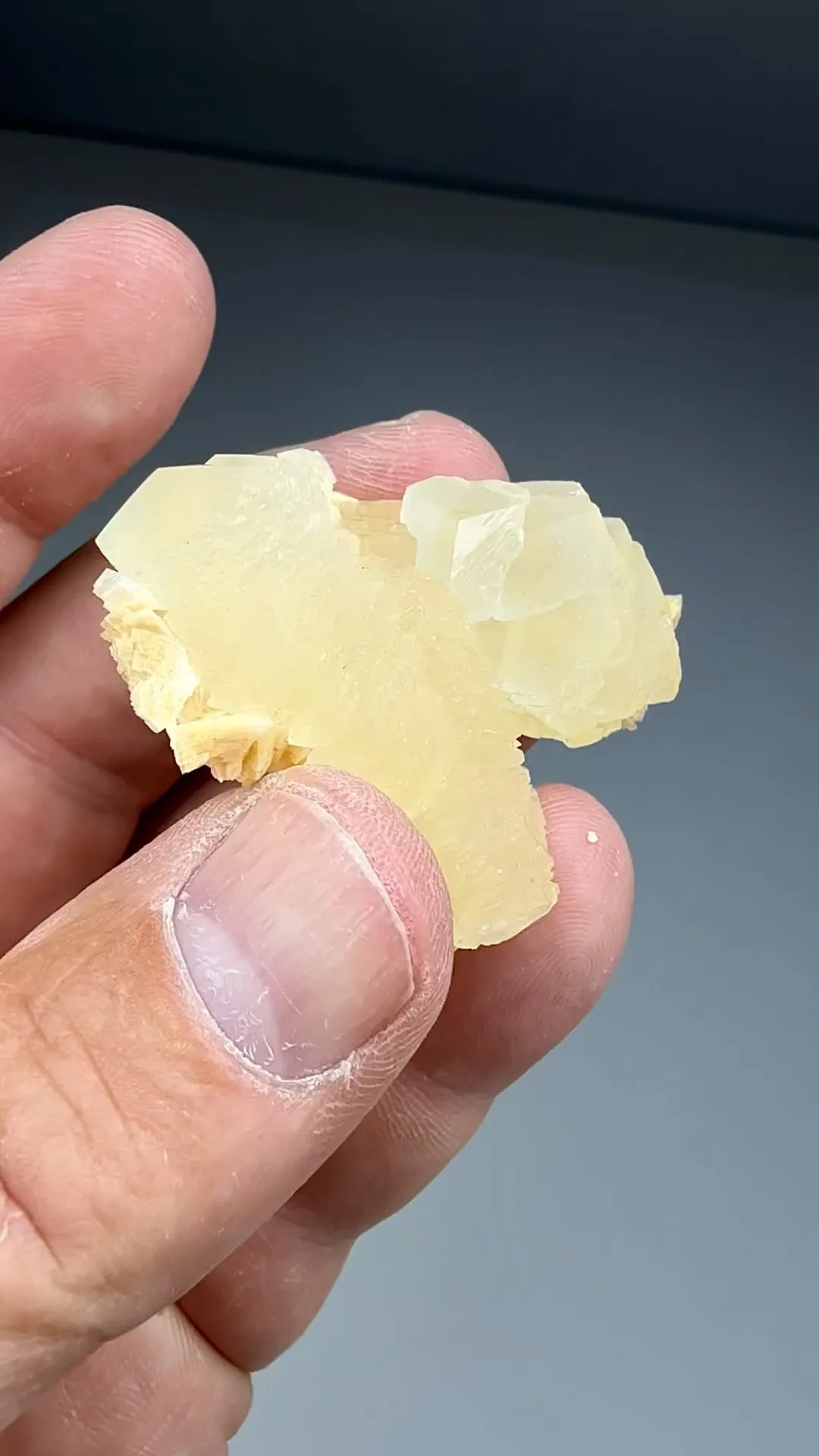 Calcite with Dolomite (2492) - image 2