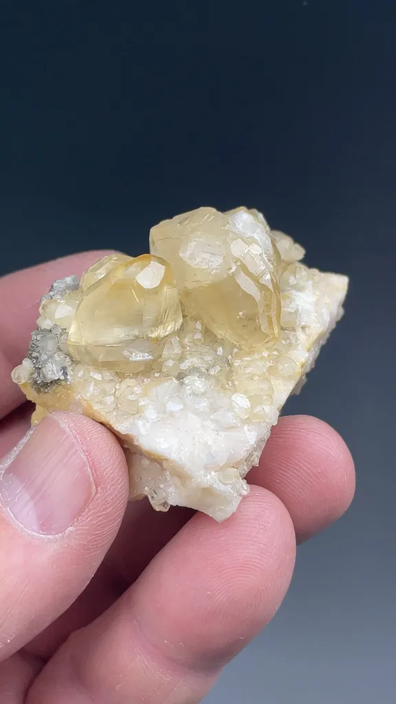 Calcite with Dolomite - image 2