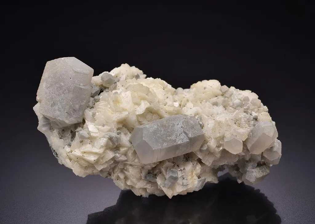 Calcite with Dolomite image