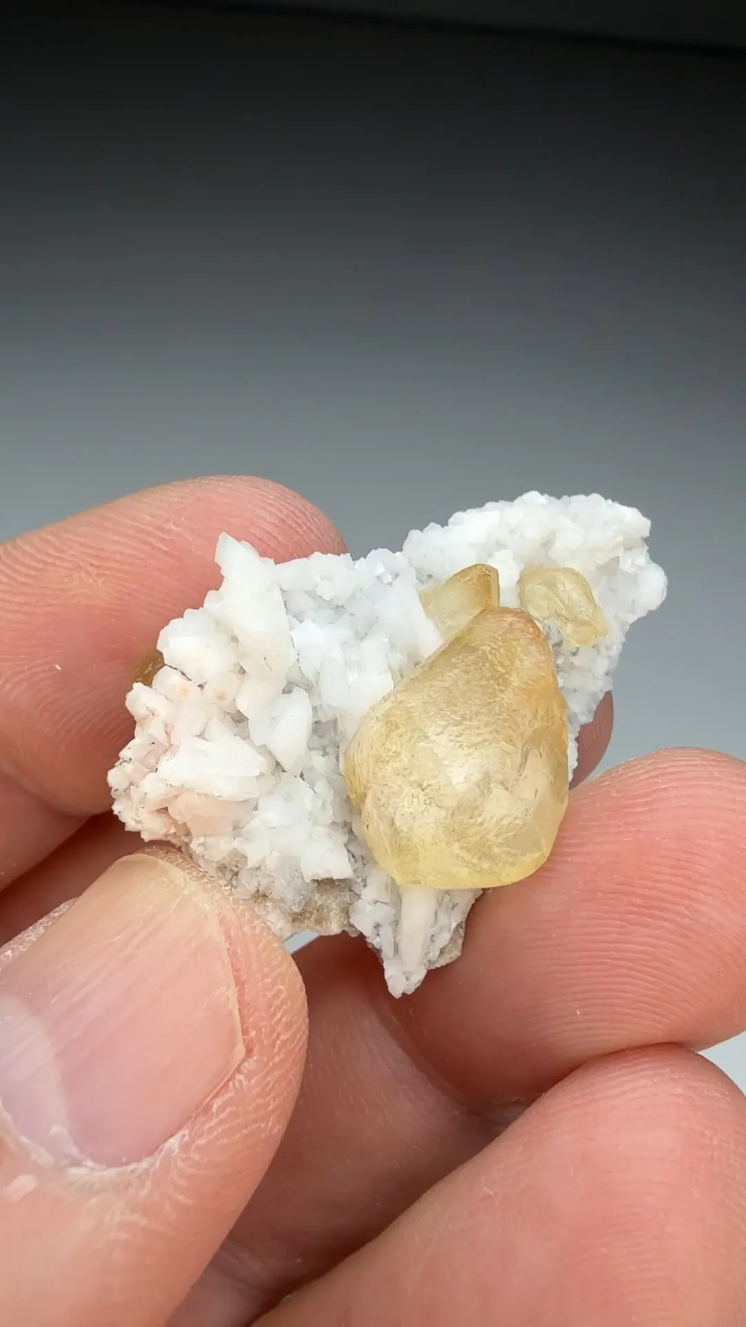 Calcite with Dolomite - image 2