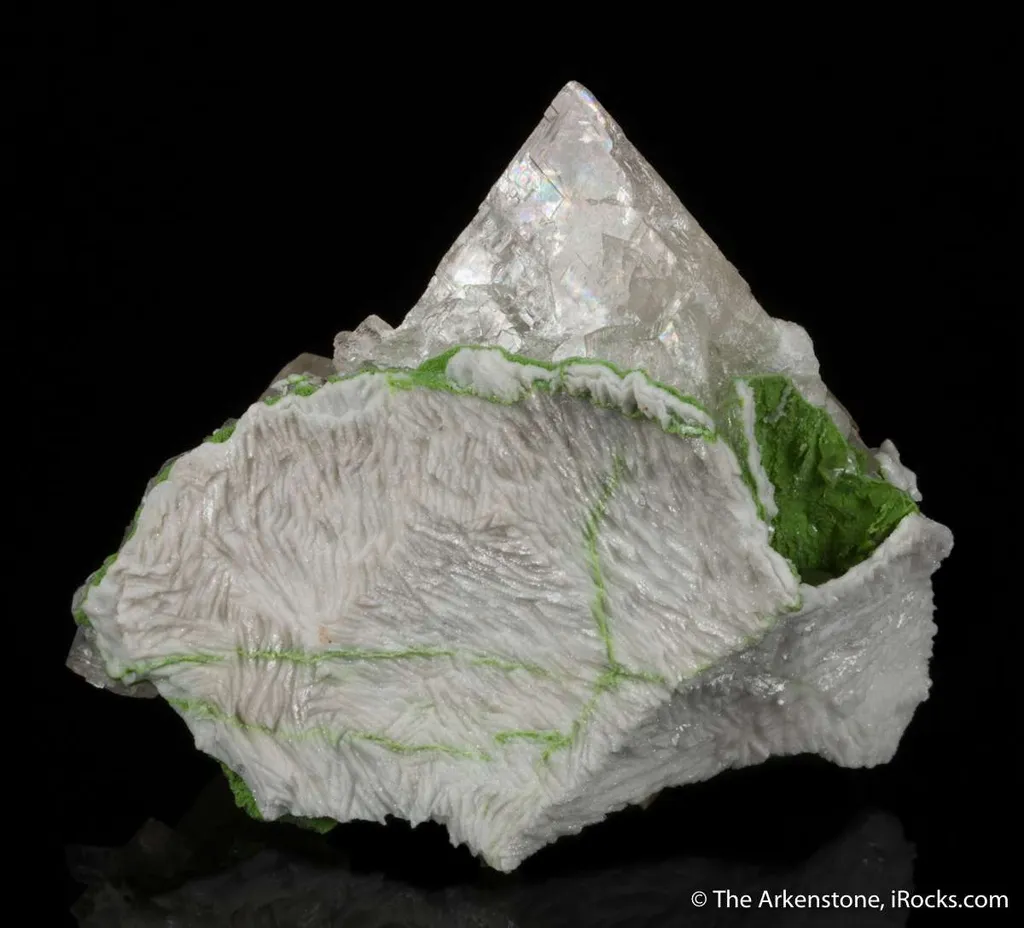 Calcite with Duftite on Dolomite cast - image 5