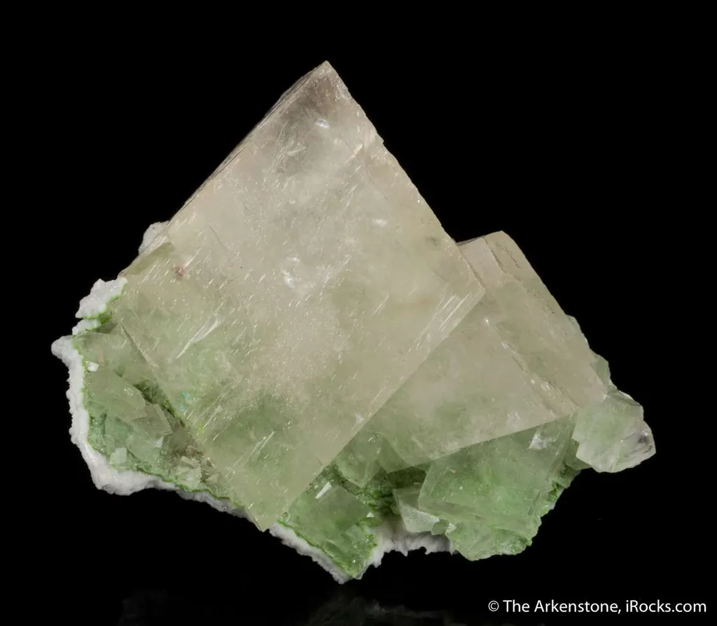 Calcite with Duftite on Dolomite cast image