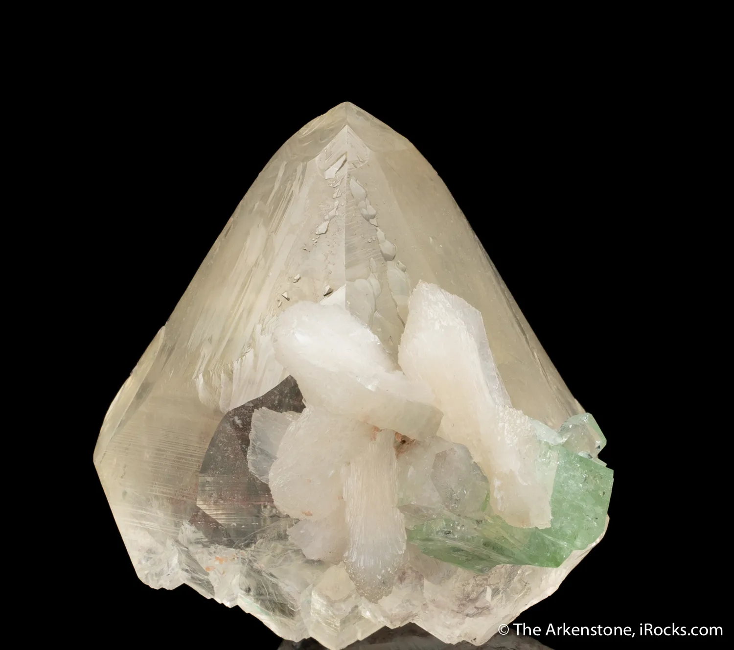 Calcite with Fluorapophyllite and Stilbite - image 5