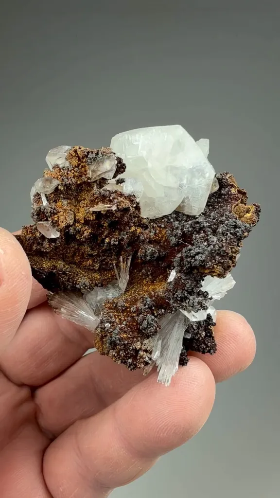 Calcite with Hemimorphite - image 2