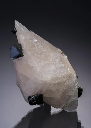 Calcite with Ilvaite