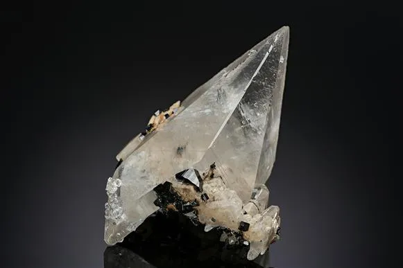 Calcite with Ilvaite - image 1