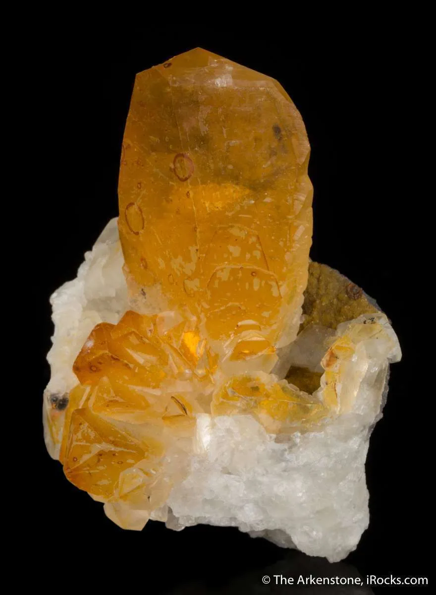 Calcite with Iron inclusions - image 6