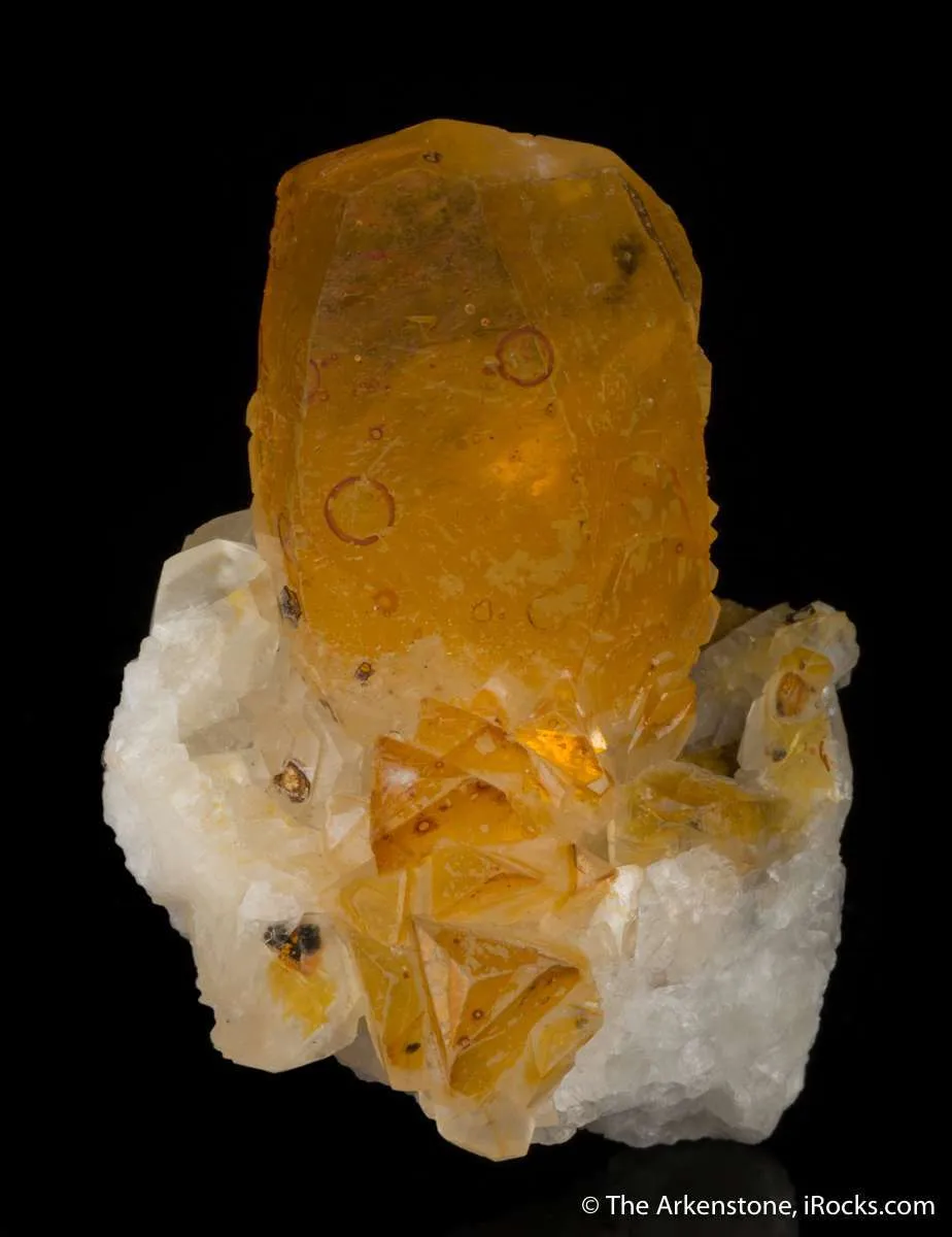 Calcite with Iron inclusions - image 3