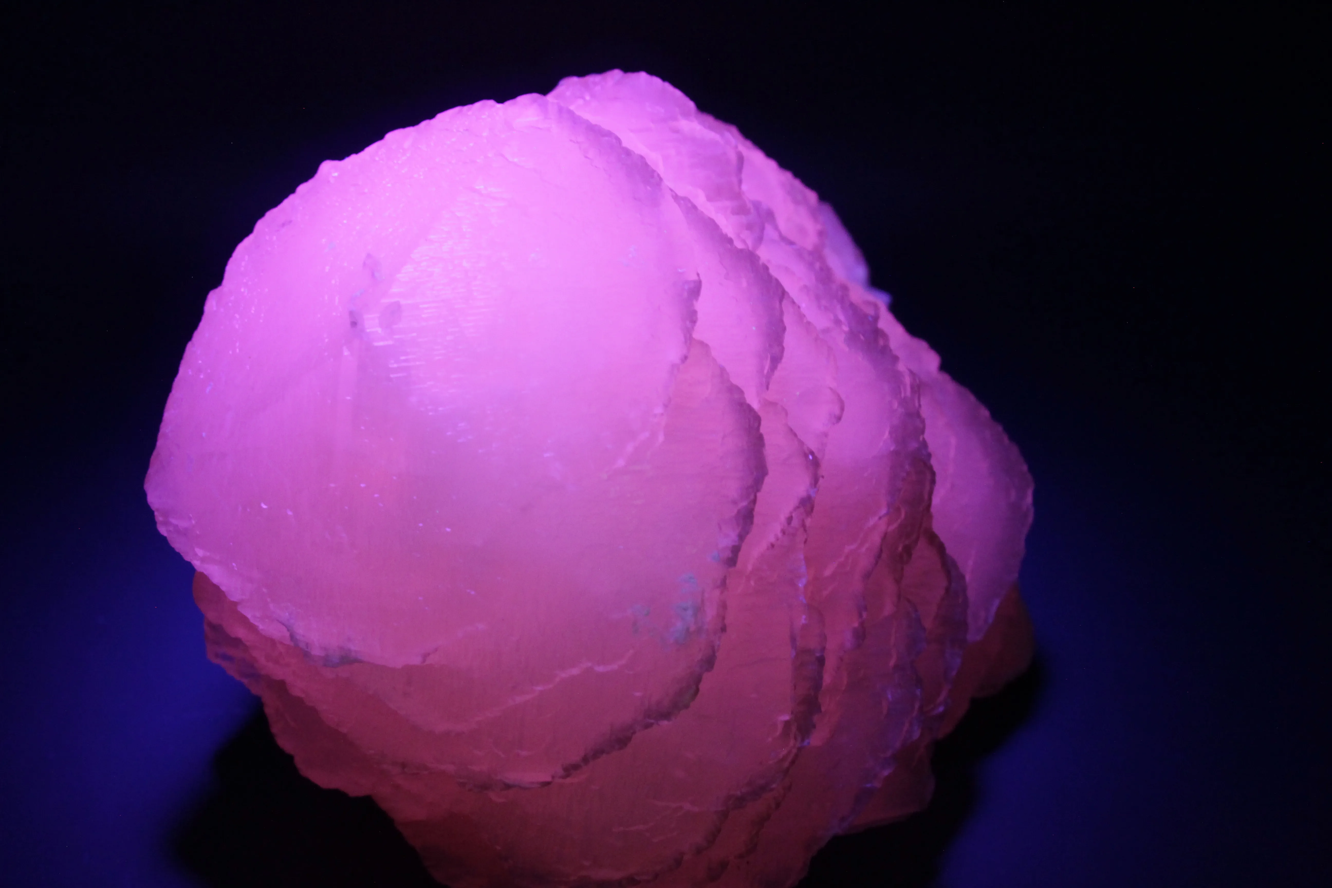 Calcite, with Manganese - image 5