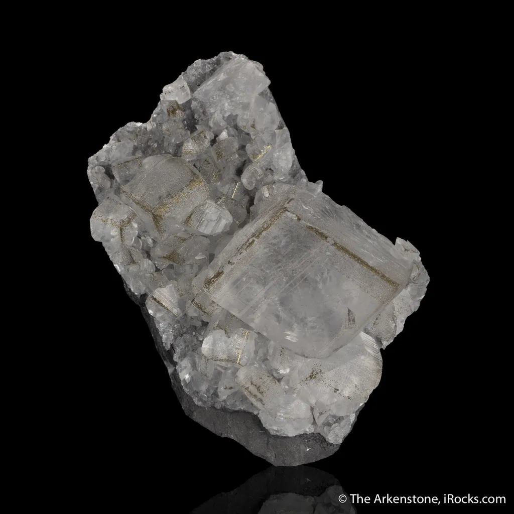 Calcite with oriented Pyrite image