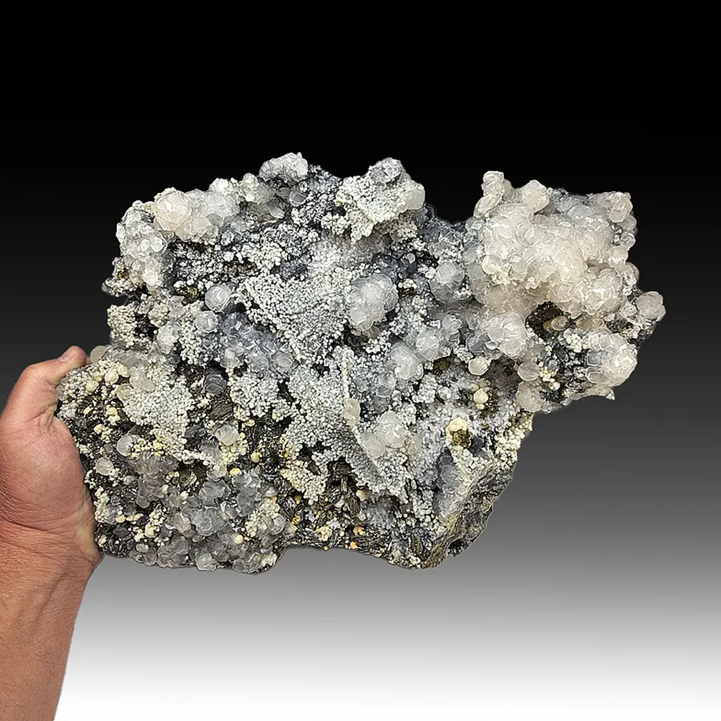 Calcite with Pyrrhotite, Pyrite, Sphalerite image