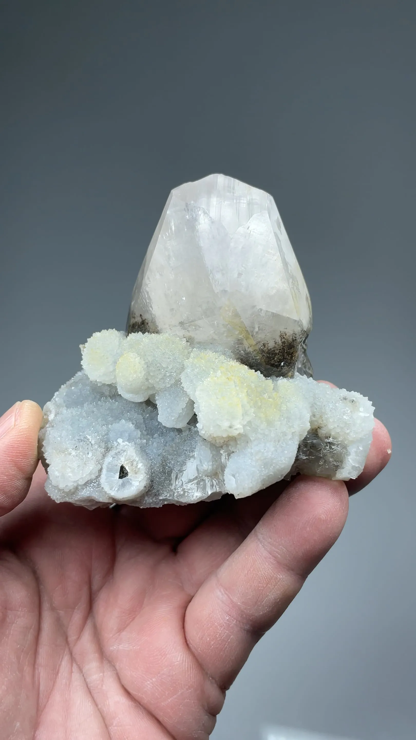 Calcite with Quartz - image 2