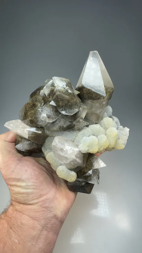 Calcite with Quartz - image 2