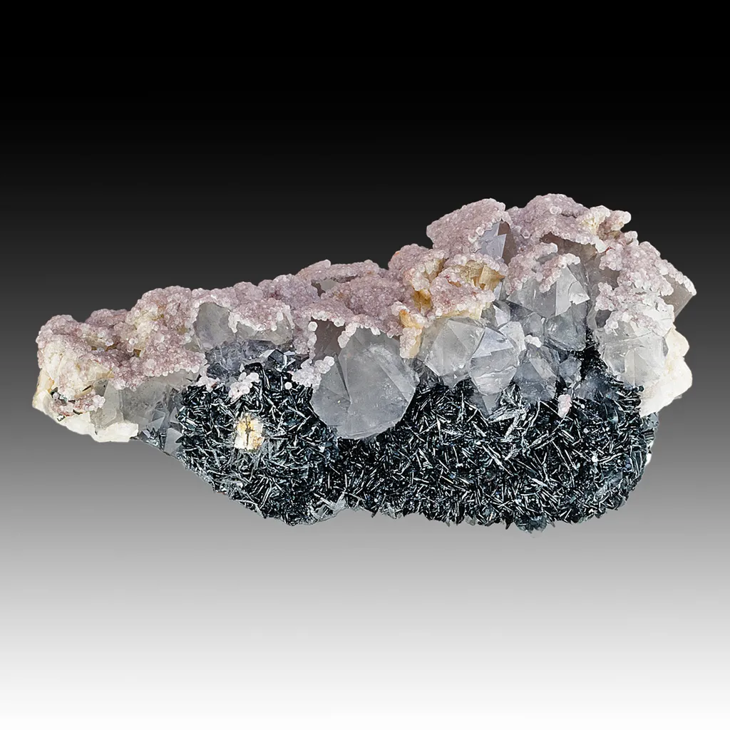 Calcite with Quartz, Hematite image