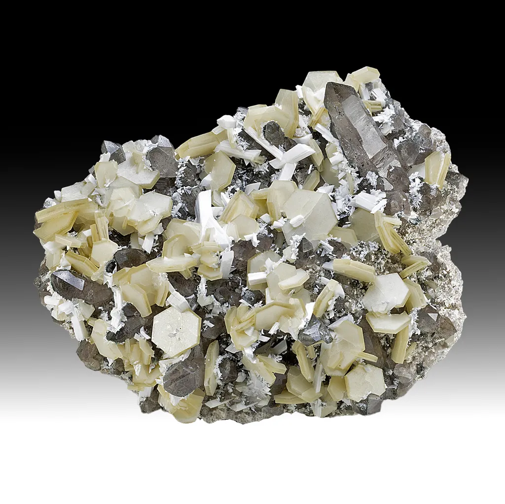 Calcite with Quartz, Laumontite image