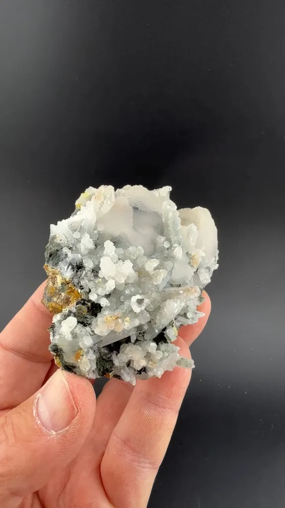 Calcite with Quartz, Pyrite image