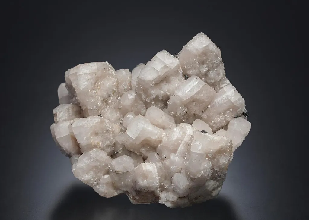 Calcite with Siderite and Quartz image
