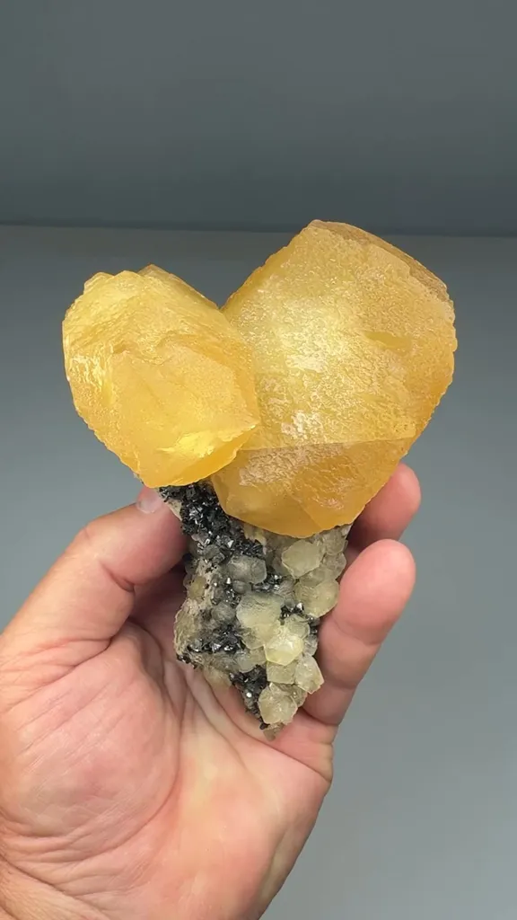 Calcite with Sphalerite - image 2