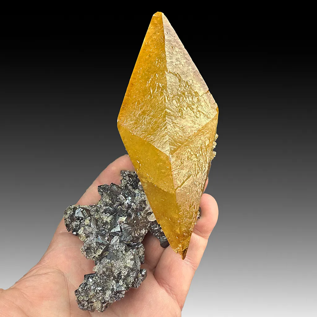 Calcite with Sphalerite image