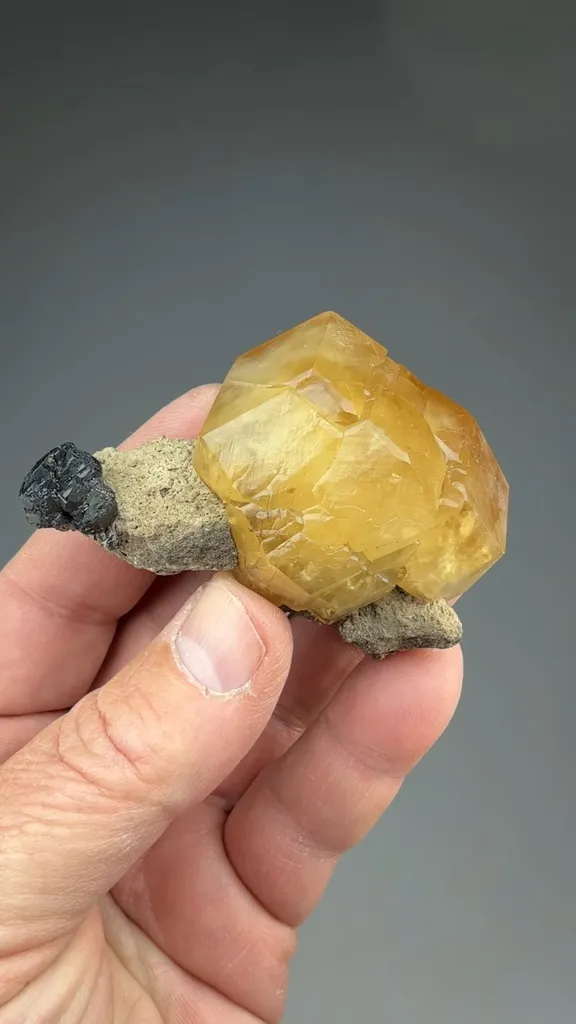 Calcite with Sphalerite - image 3