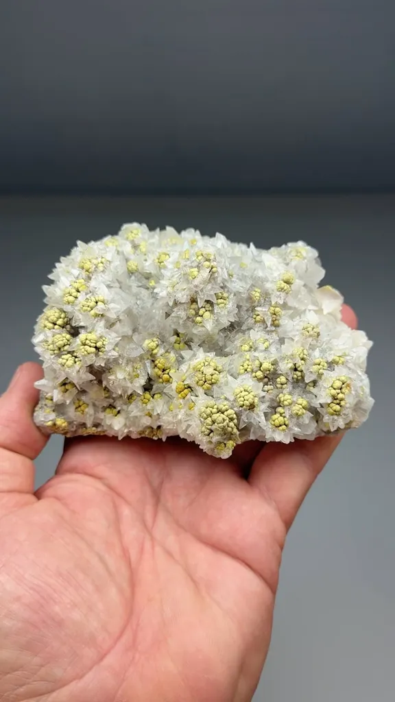 Calcite with Sphalerite (G-0009) image