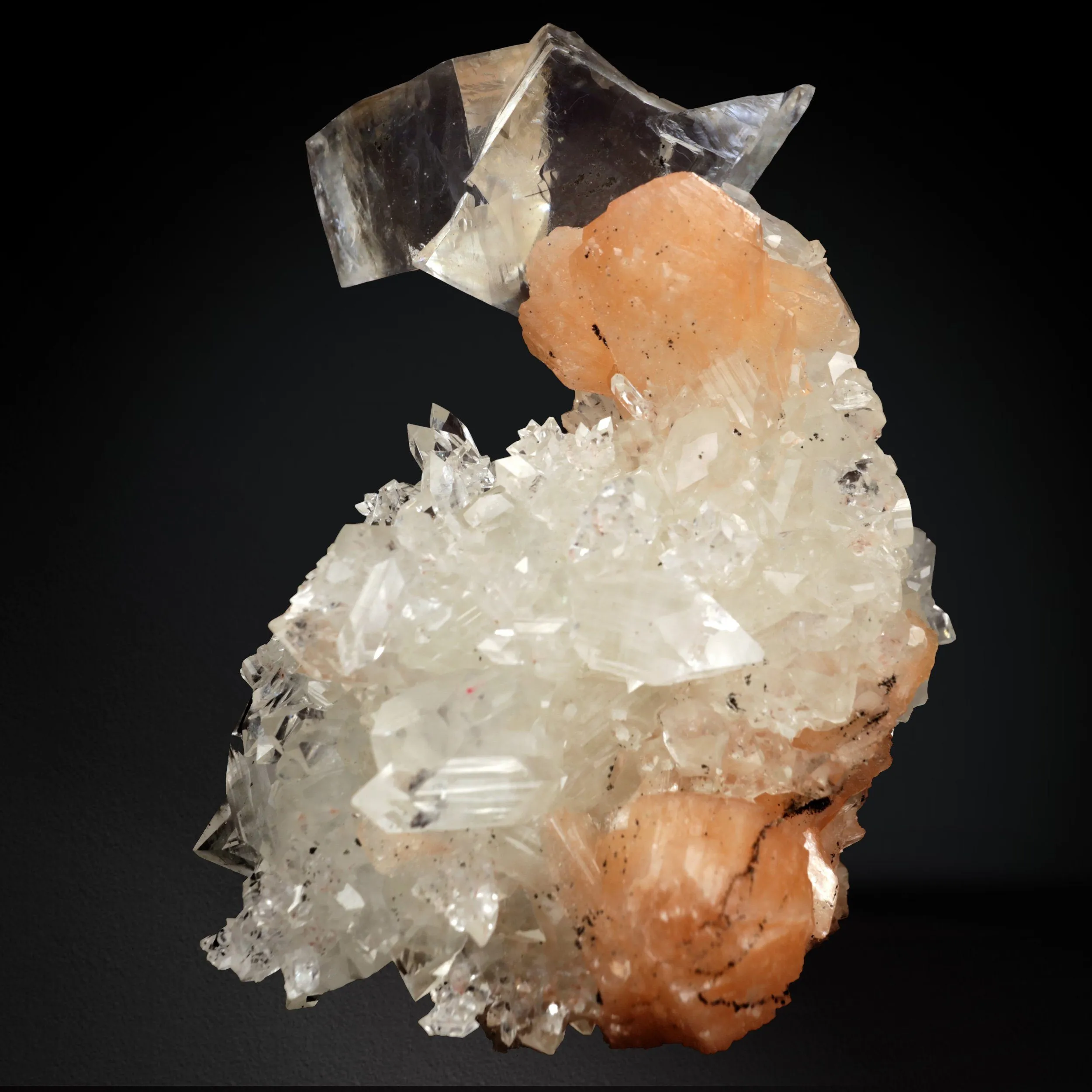 Calcite Yellow with Apophyllite and Stilbite - image 4