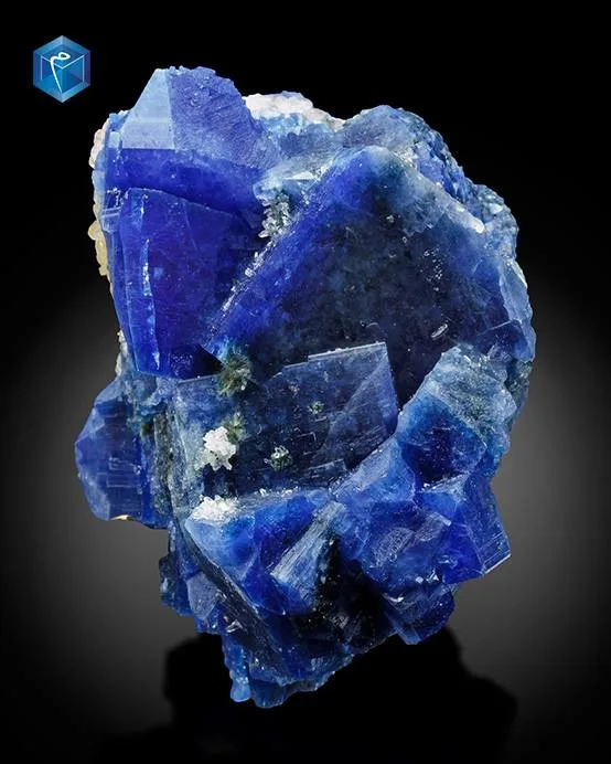Caledonite from Carrière Poudrette, Mont Saint-Hilaire, Québec, Canada image